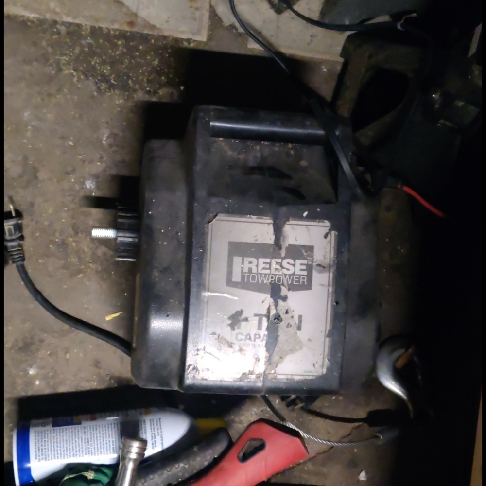Reese tow power winch